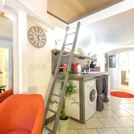 Studio La Tarine: Cozy Gîte with AC, Netflix & Parking Albertville Exterior photo